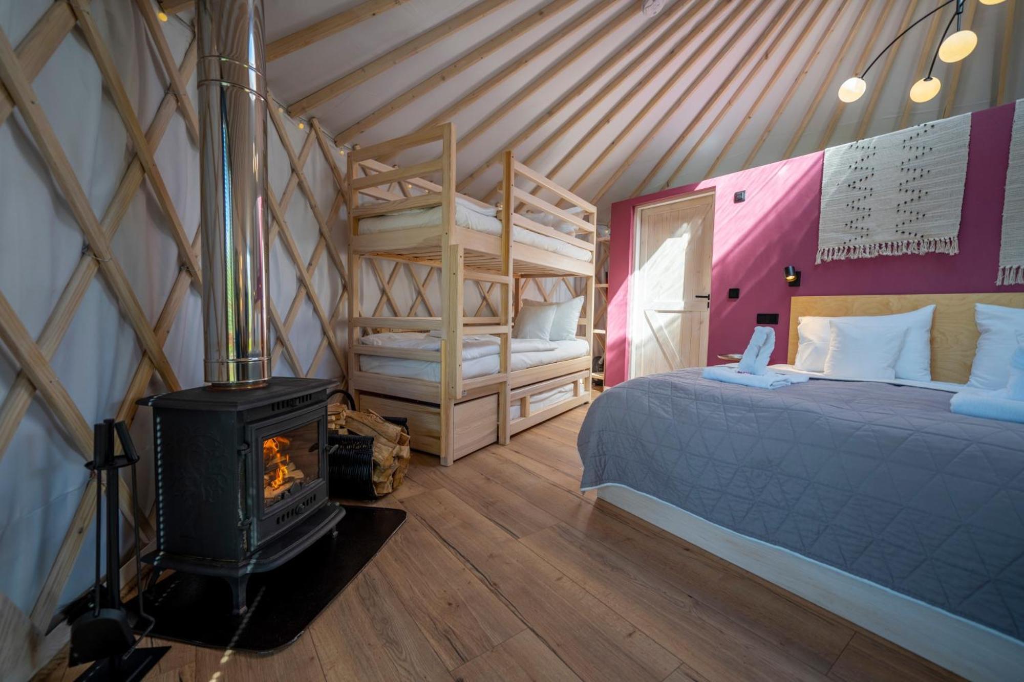 Bed and Breakfast Dom W Domu - Izera Glamping Gajowka  Zimmer foto